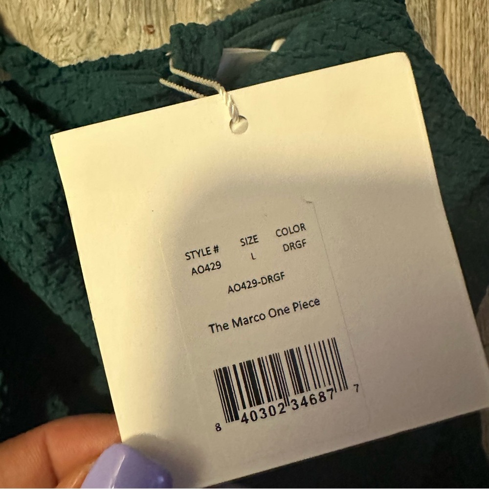 Andie Green Textured One Piece Swimsuit - Picture 4 of 4